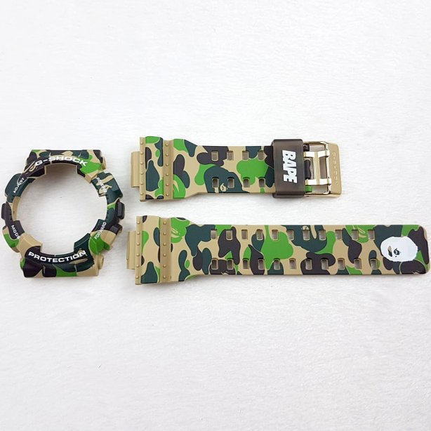 Casio G-Shock กรอบและสาย รุ่น GA-110APE-5A BATHING APE LIMITED EDITION (สีพราง)